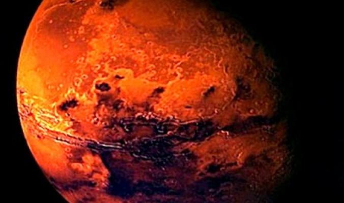 شاهد صوراً تخطف الأنظار لسطح المريخ