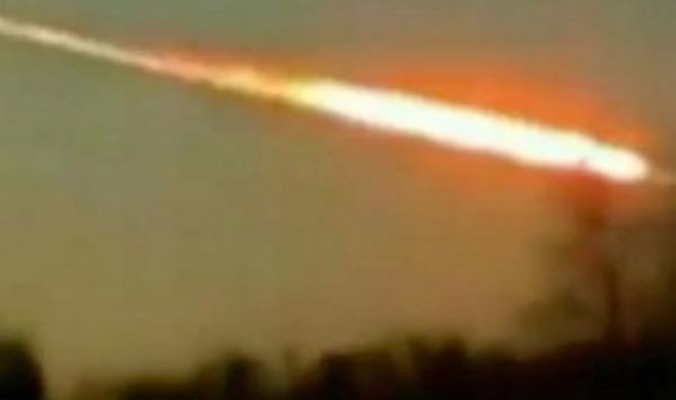 كائنات فضائية وراء تفجير &quot;النيزك&quot; في سماء روسيا!