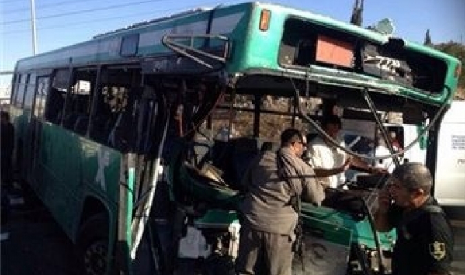 24 مصابا في حادث تصادم بين حافلة مستوطنين وشاحنة عربية